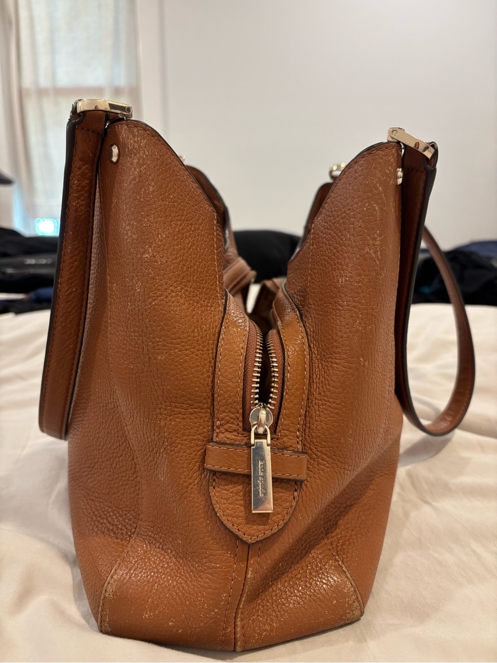 Kate Spade Leila Medium Triple Compartment Shoulder Bag - Picture 3 of 10
